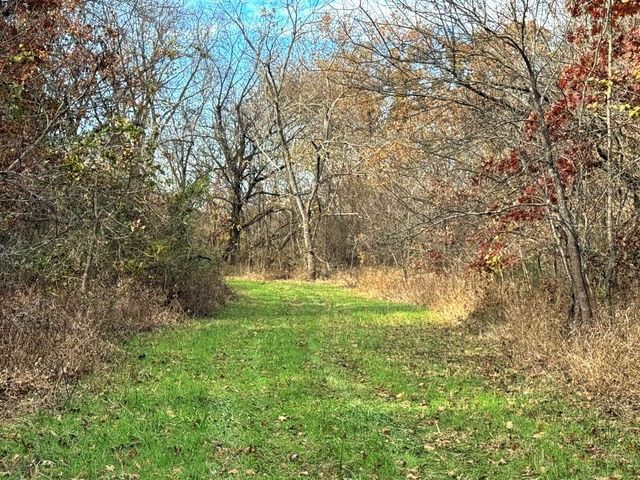 6745 E CC Highway, Stockton, MO 65785