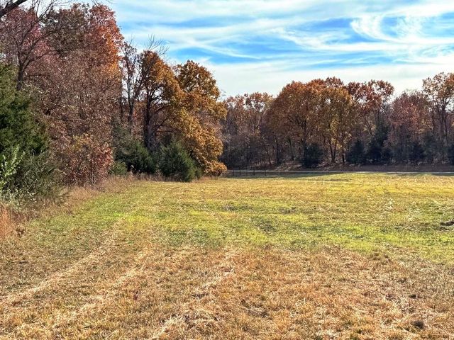 6745 E CC Highway, Stockton, MO 65785