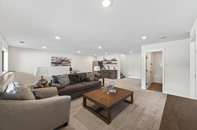 15251 110th Avenue N, Dayton, MN 55369