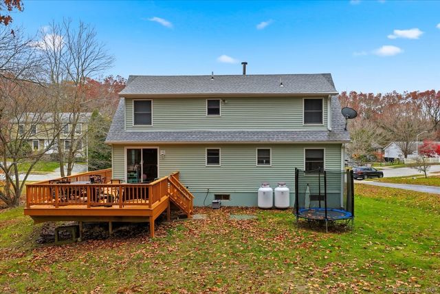 198 Dartmouth Drive, Groton, CT 06355