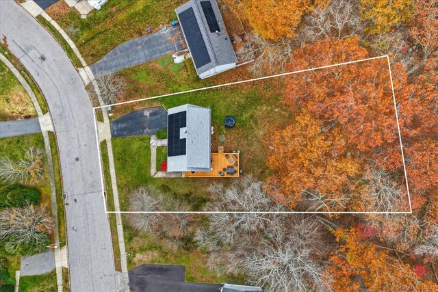 198 Dartmouth Drive, Groton, CT 06355