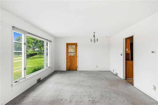 3326 Kane Avenue, Skaneateles, NY 13152