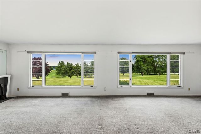 3326 Kane Avenue, Skaneateles, NY 13152