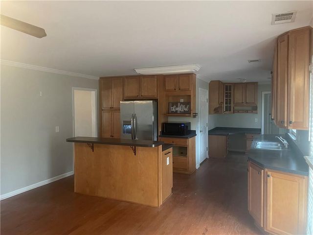 227 Sandra NW Drive, Lilburn, GA 30047