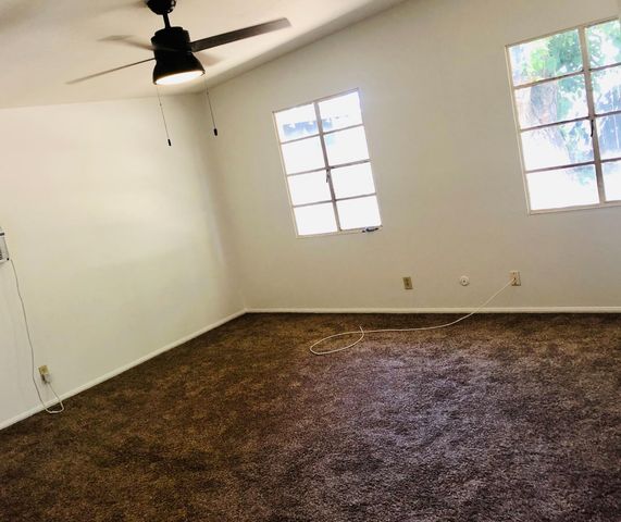 1143 E Simpson Avenue, Fresno, CA 93704