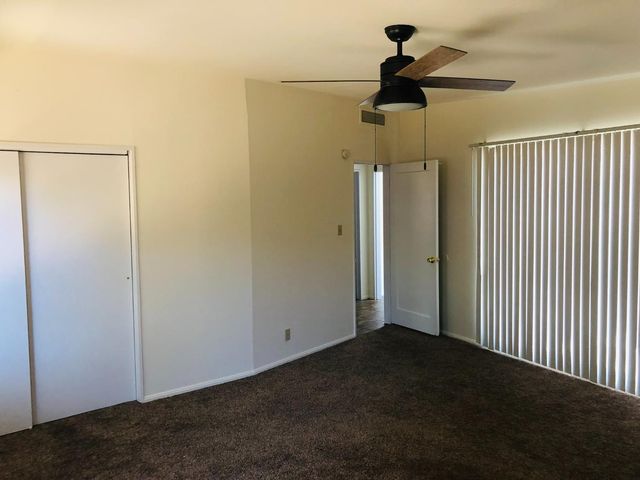 1143 E Simpson Avenue, Fresno, CA 93704