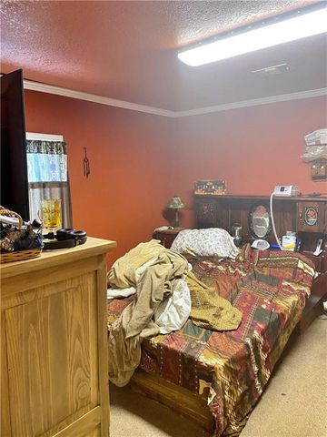 609 N Smelter Street, Pittsburg, KS 66762