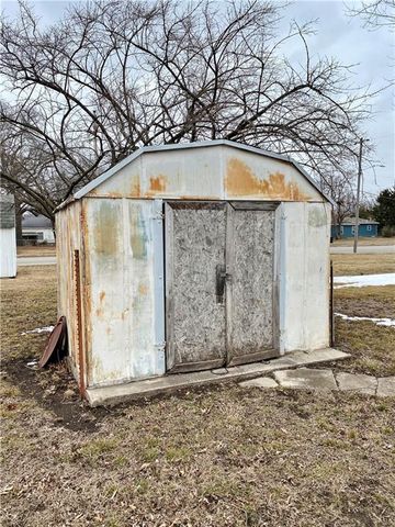 609 N Smelter Street, Pittsburg, KS 66762