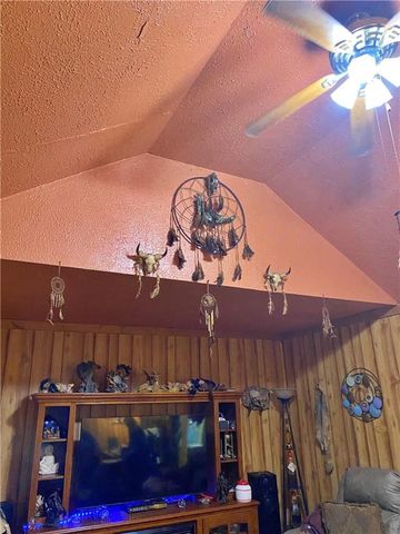 609 N Smelter Street, Pittsburg, KS 66762