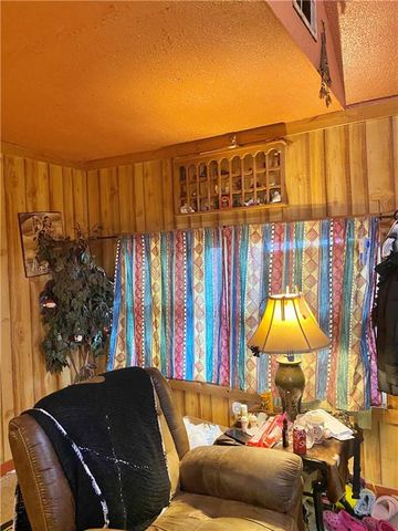 609 N Smelter Street, Pittsburg, KS 66762