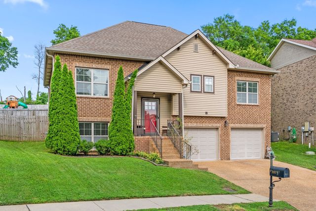 2157 Christina Ct, Hermitage, TN 37076