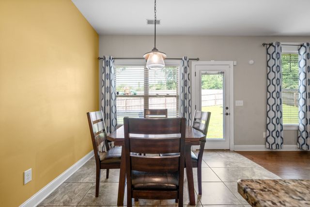 2157 Christina Ct, Hermitage, TN 37076