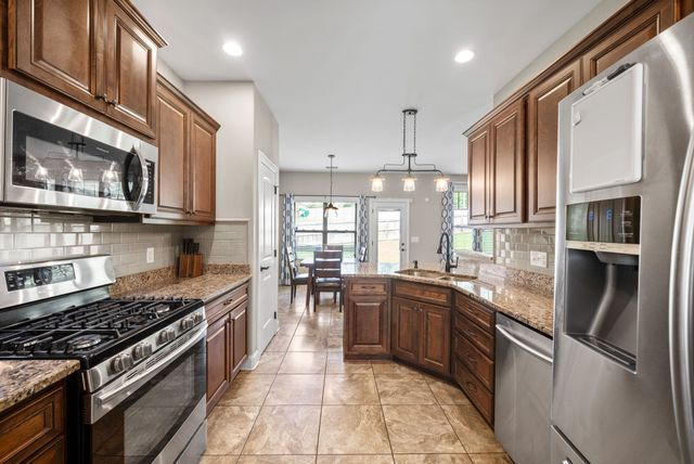 2157 Christina Ct, Hermitage, TN 37076