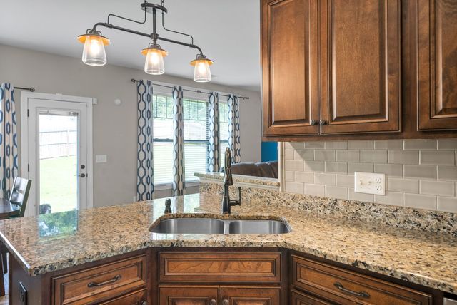 2157 Christina Ct, Hermitage, TN 37076