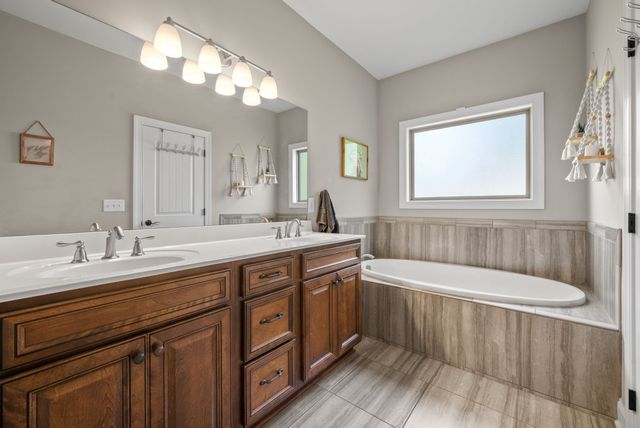 2157 Christina Ct, Hermitage, TN 37076
