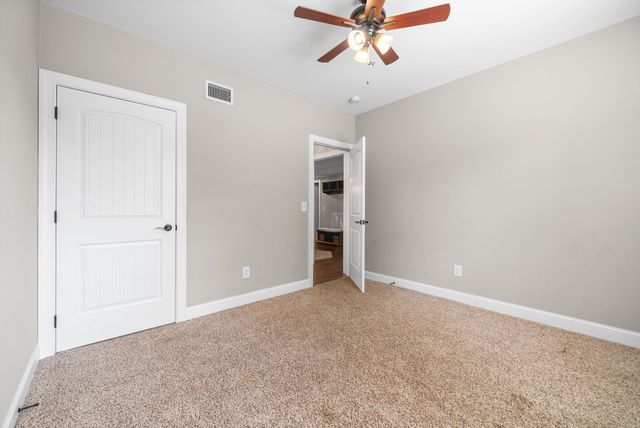 2157 Christina Ct, Hermitage, TN 37076