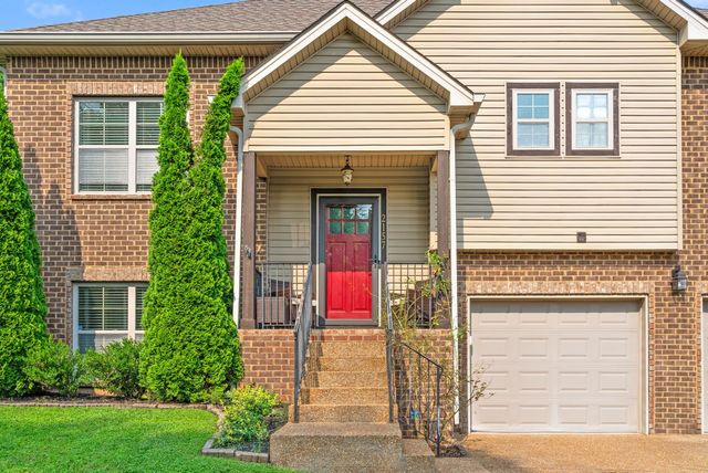 2157 Christina Ct, Hermitage, TN 37076