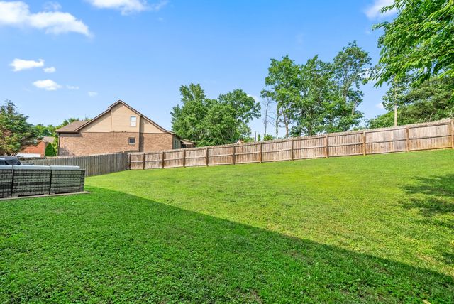 2157 Christina Ct, Hermitage, TN 37076