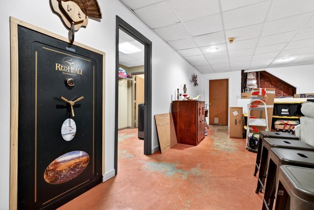 2560 Highway 48, Clarksville, TN 37040