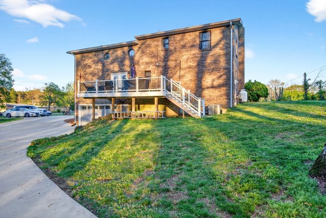 2560 Highway 48, Clarksville, TN 37040