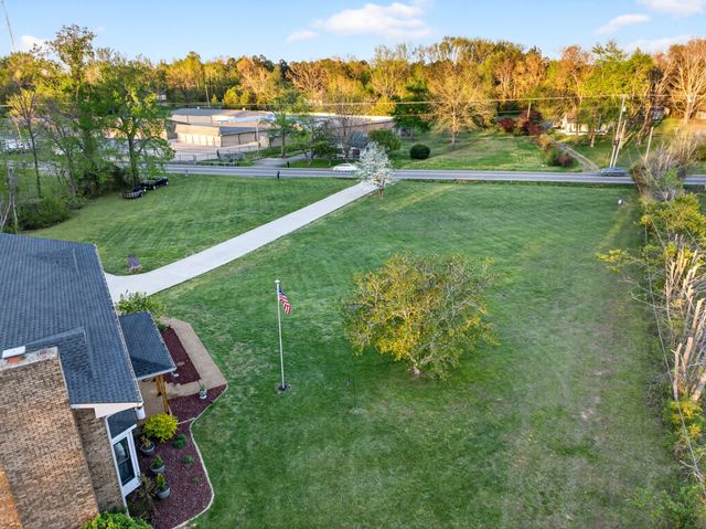 2560 Highway 48, Clarksville, TN 37040