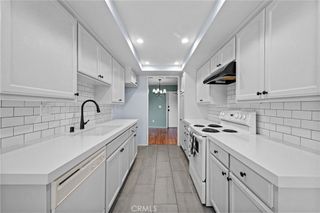 3663 Country Club Drive E, Long Beach, CA 90807