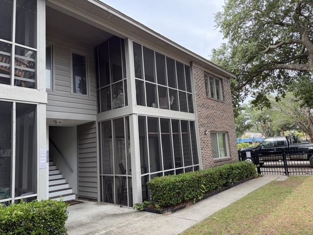 513 38th Ave N Apt 201, Myrtle Beach, SC 29577