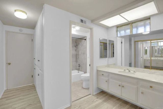 959 La Tierra Drive, San Marcos, CA 92078