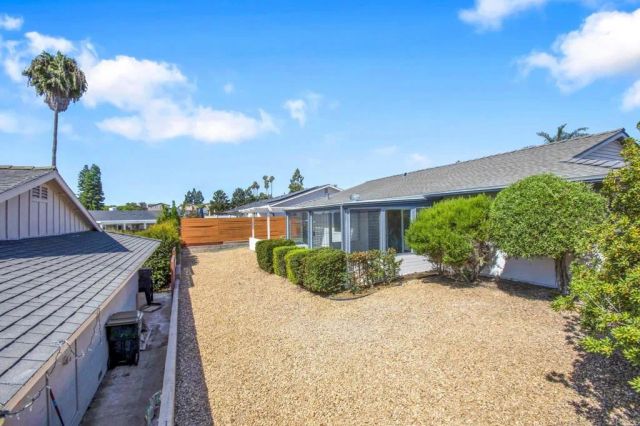 959 La Tierra Drive, San Marcos, CA 92078