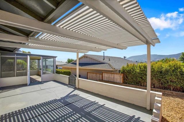 959 La Tierra Drive, San Marcos, CA 92078