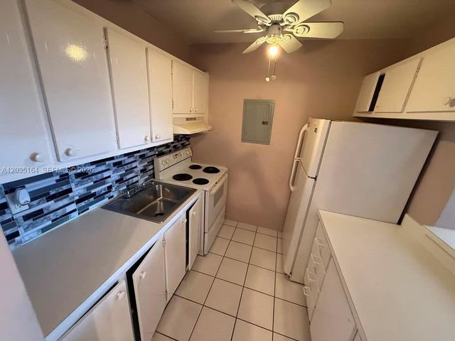 2916 funston st 53a, Hollywood, FL 33020