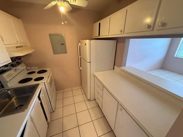 2916 funston st 53a, Hollywood, FL 33020