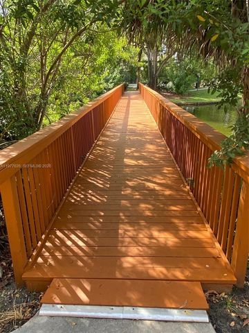 9999 Summerbreeze Dr 618, Sunrise, FL 33322