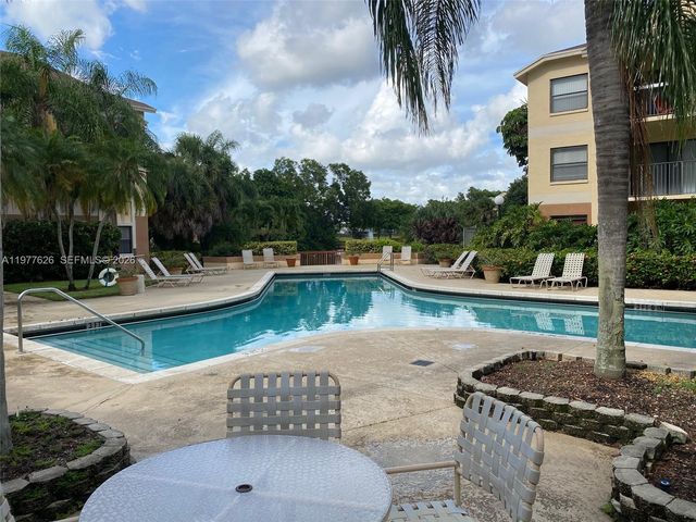 9999 Summerbreeze Dr 618, Sunrise, FL 33322