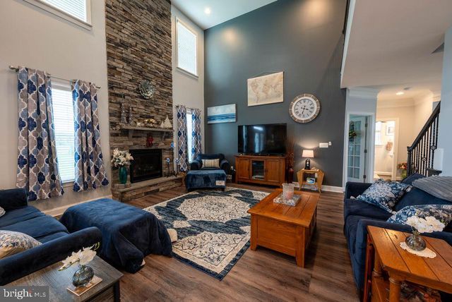 80 QUAKING ASPEN WAY, Charles Town, WV 25414