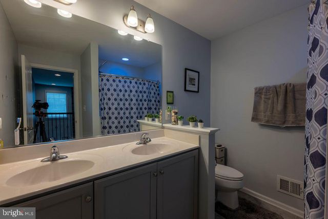 80 QUAKING ASPEN WAY, Charles Town, WV 25414