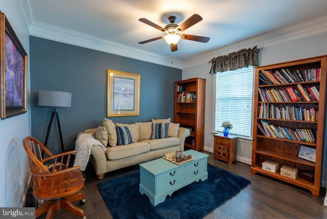 80 QUAKING ASPEN WAY, Charles Town, WV 25414