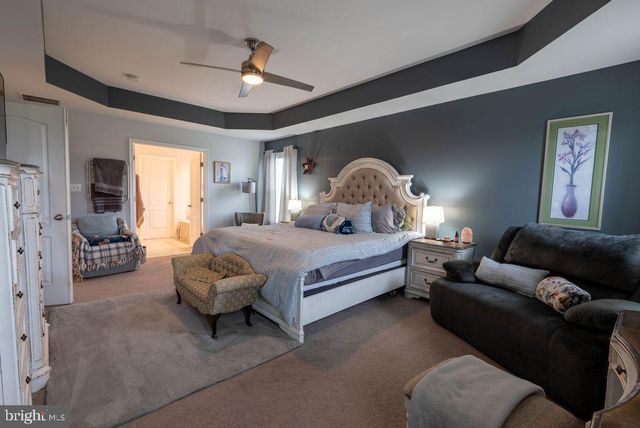 80 QUAKING ASPEN WAY, Charles Town, WV 25414