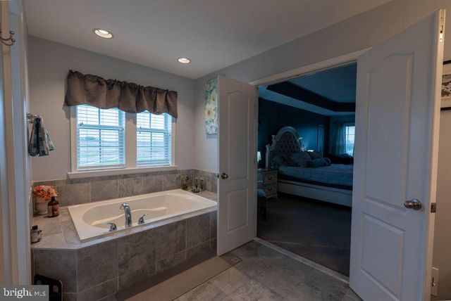 80 QUAKING ASPEN WAY, Charles Town, WV 25414