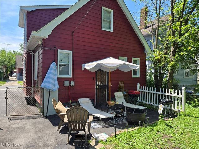 11813 Dove, Cleveland, OH 44122