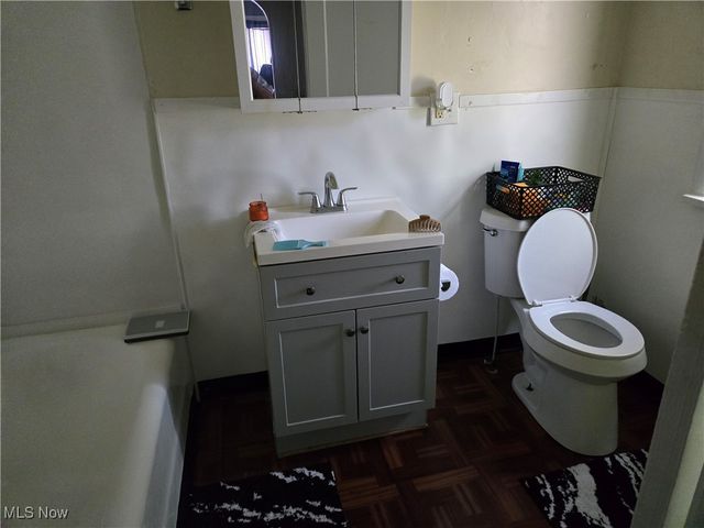 11813 Dove, Cleveland, OH 44122