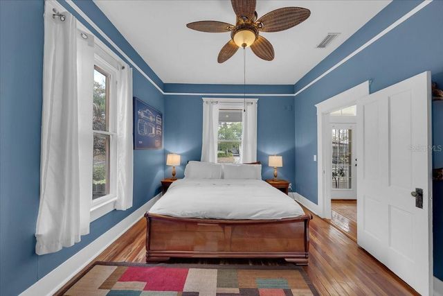 4108 N LYNN AVENUE, Tampa, FL 33603