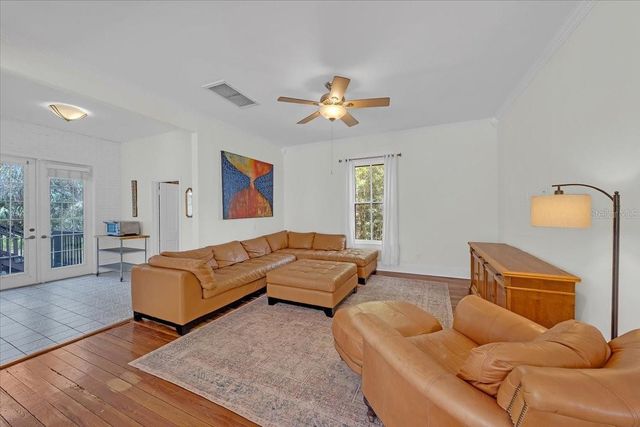 4108 N LYNN AVENUE, Tampa, FL 33603