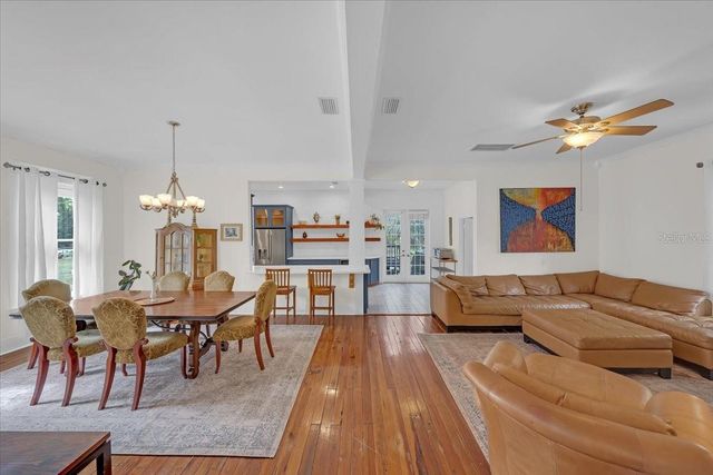 4108 N LYNN AVENUE, Tampa, FL 33603