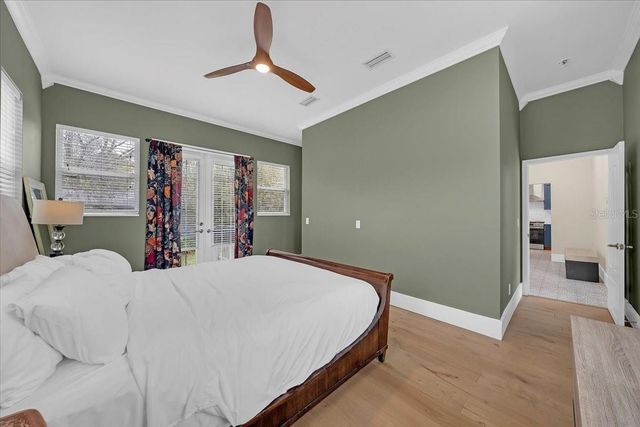 4108 N LYNN AVENUE, Tampa, FL 33603