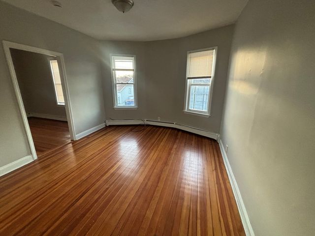 139 Bowdoin St 3, Boston, MA 02122