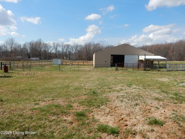 9502 Farmers Ln, Louisville, KY 40118