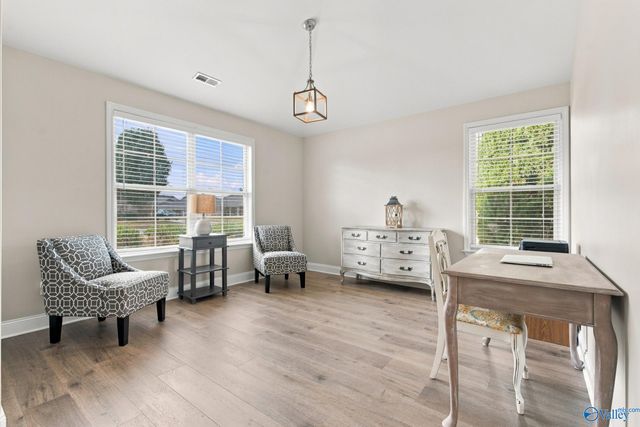 520 Summer Cove Circle NW, Madison, AL 35757