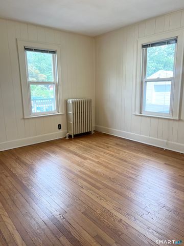 118 Cambridge Street, West Hartford, CT 06110