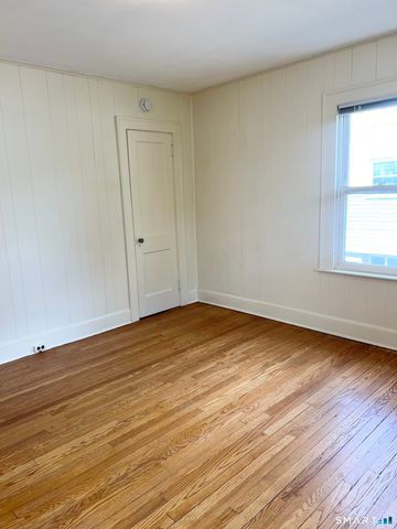 118 Cambridge Street, West Hartford, CT 06110